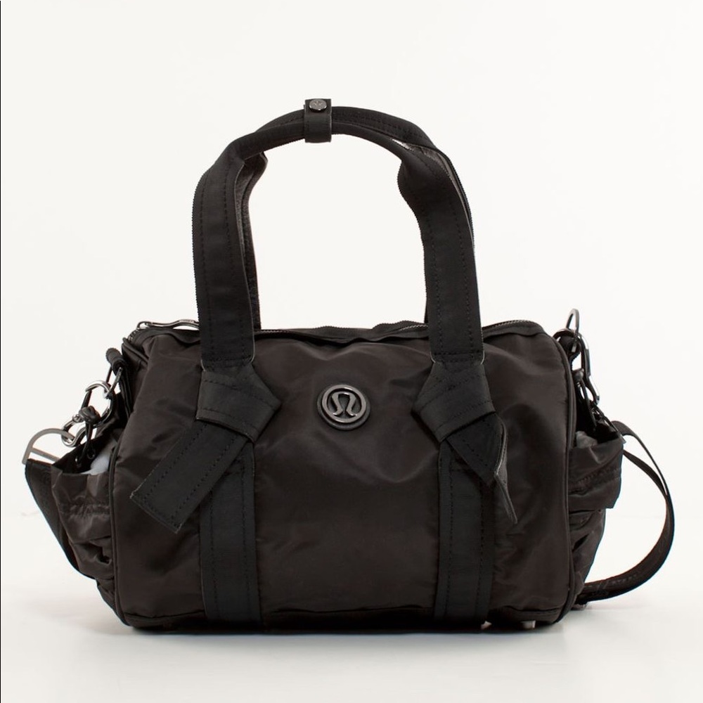 Lululemon DTB Duffle Black